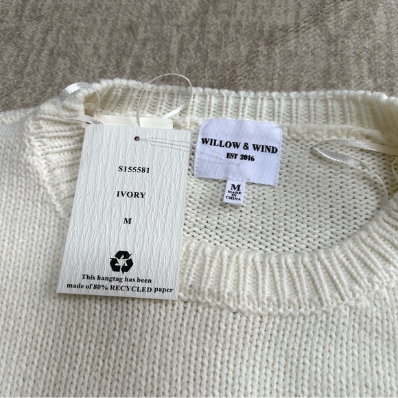 New with tags! Pink Bow and Cowgirl Boots Knit Sweater Ivory Medium M - Picture 6 of 7